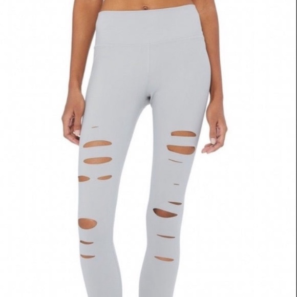 ALO YOGA DISTRESSED WARRIOR LEGGING GREY SMALL - Picture 2 of 7